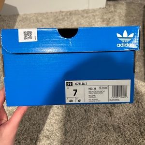 Adidas Ozilea•Grey•Size 7